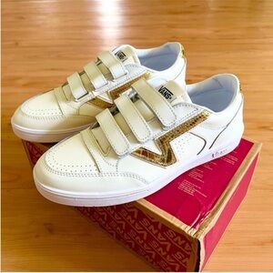 Vans Lowland Cc V (Metallic V)
Marshmallow Leather Women Size 8.5 US